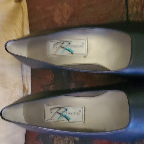 Ros Hommerson  Black Leather Pumps 8 1/2 - Picture 3 of 9